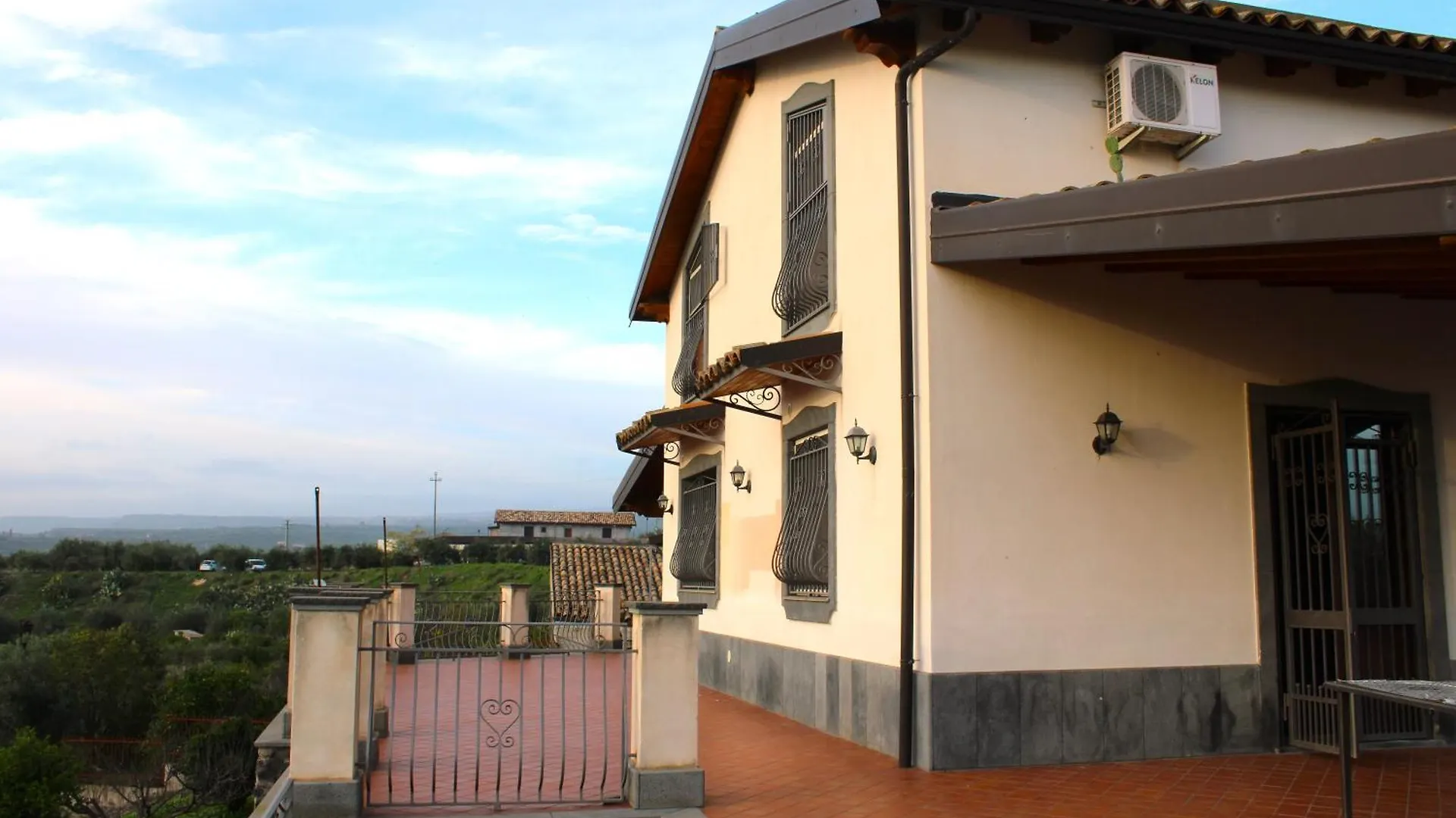 Ranch Simeto Hotel Paterno  Guest house