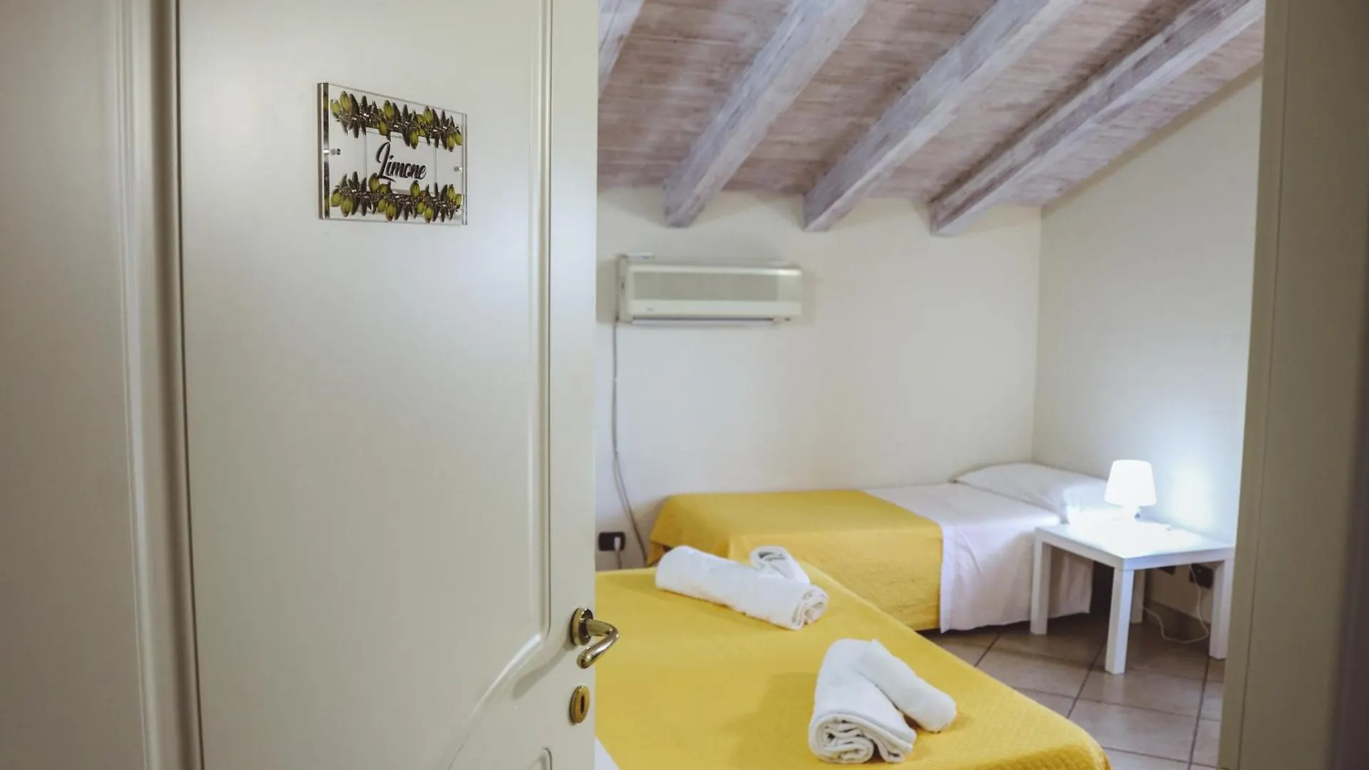 Ranch Simeto Hotel Paterno  Guest house