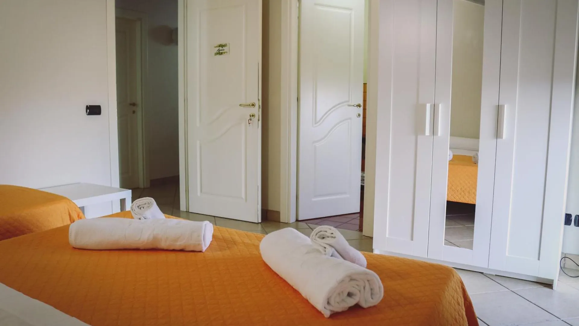 Ranch Simeto Hotel Paterno  0*, Paterno (Sicily) Italy